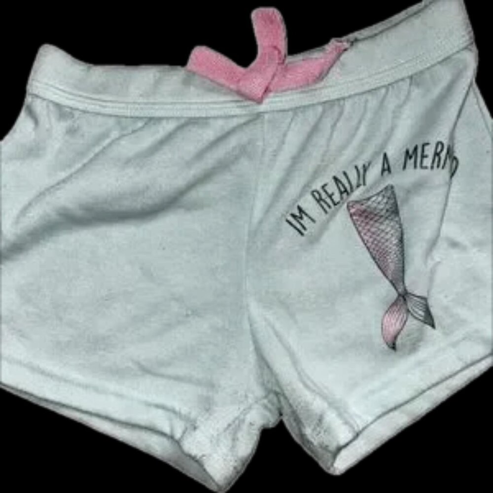 I'm really a mermaid gently loved girls 5y shorts perfect for summertime fun - Picture 5 of 6